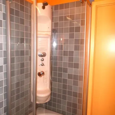 Appartement Rivierarent Colori Al Castello Finalborgo Finale Ligure