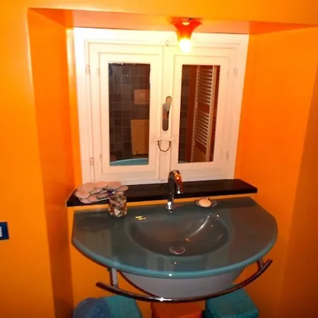 Appartement Rivierarent Colori Al Castello Finalborgo *