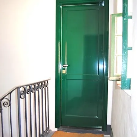 Rivierarent Colori Al Castello Finalborgo * Finale Ligure