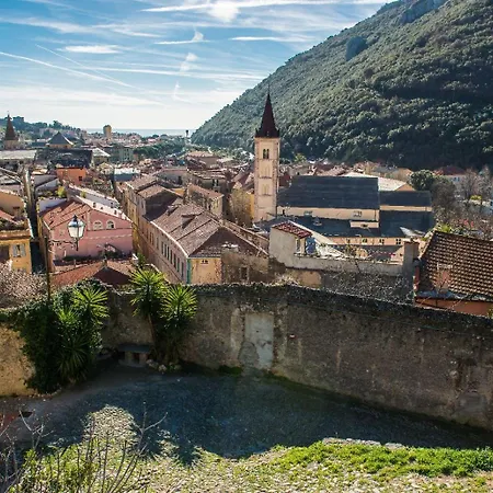 Rivierarent Colori Al Castello Finalborgo