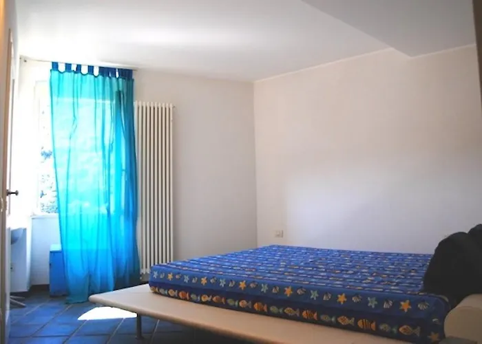 Rivierarent Colori Al Castello Finalborgo דירה