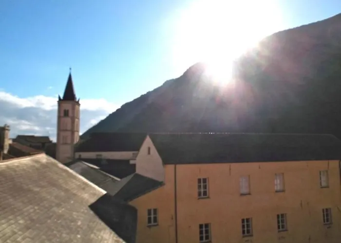 Rivierarent Colori Al Castello Finalborgo דירה